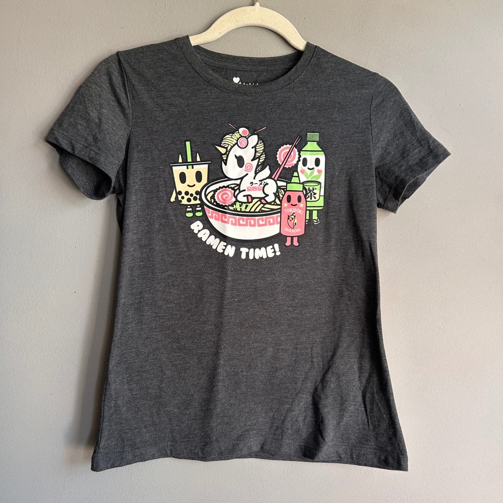 Tokidoki Ramen Time Unicorno Boba Graphic Tee Charcoal Grey Women's  Medium